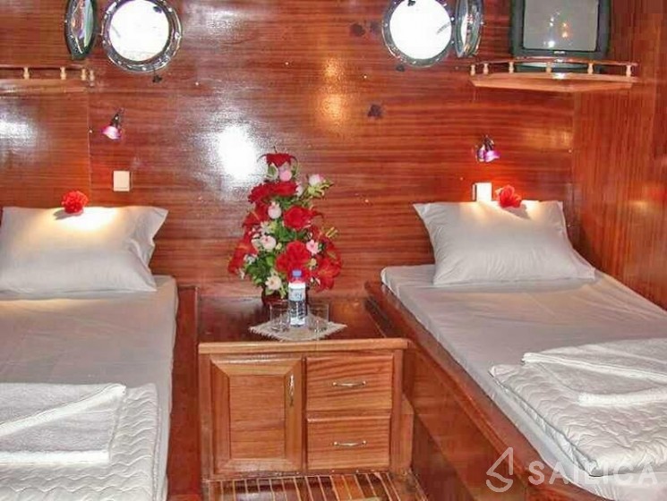 Gulet - Yacht Charter Sailica