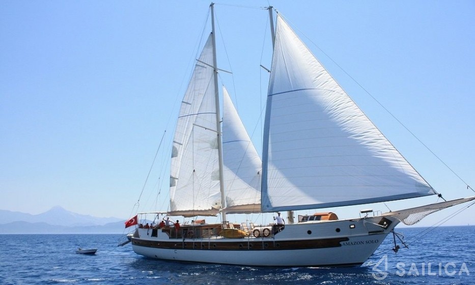 Gulet - Yacht Charter Sailica
