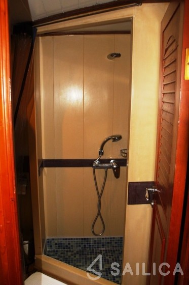 Gulet - Yacht Charter Sailica