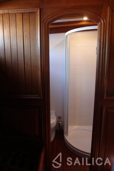 Gulet - Yacht Charter Sailica