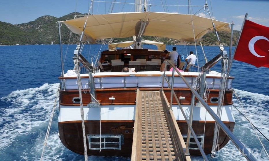 Gulet - Yacht Charter Sailica