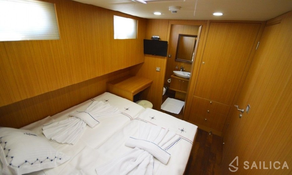 Gulet - Yacht Charter Sailica