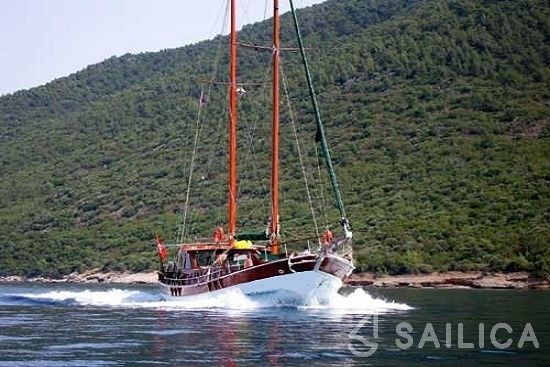 Gulet - Yacht Charter Sailica