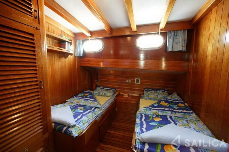 Gulet - Yacht Charter Sailica