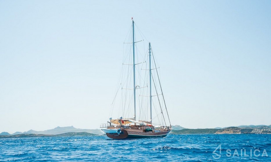 Gulet - Yacht Charter Sailica