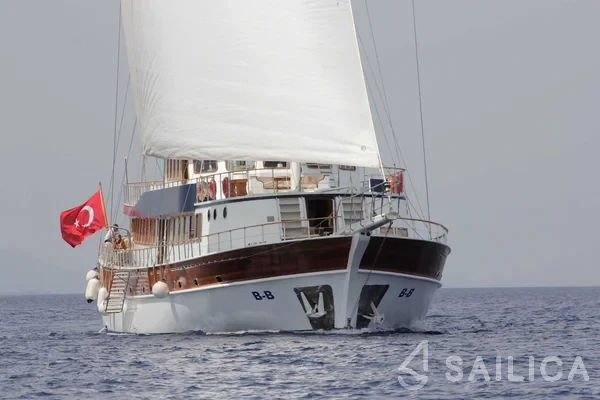 Gulet - Yacht Charter Sailica