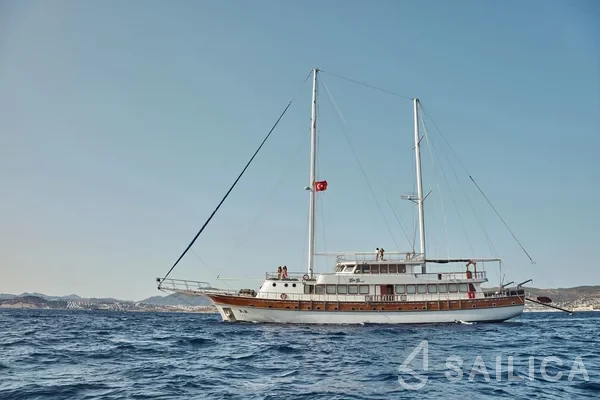 Gulet - Yacht Charter Sailica