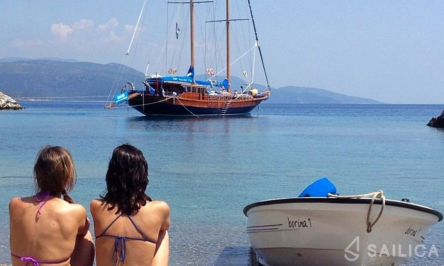 Gulet - Yacht Charter Sailica