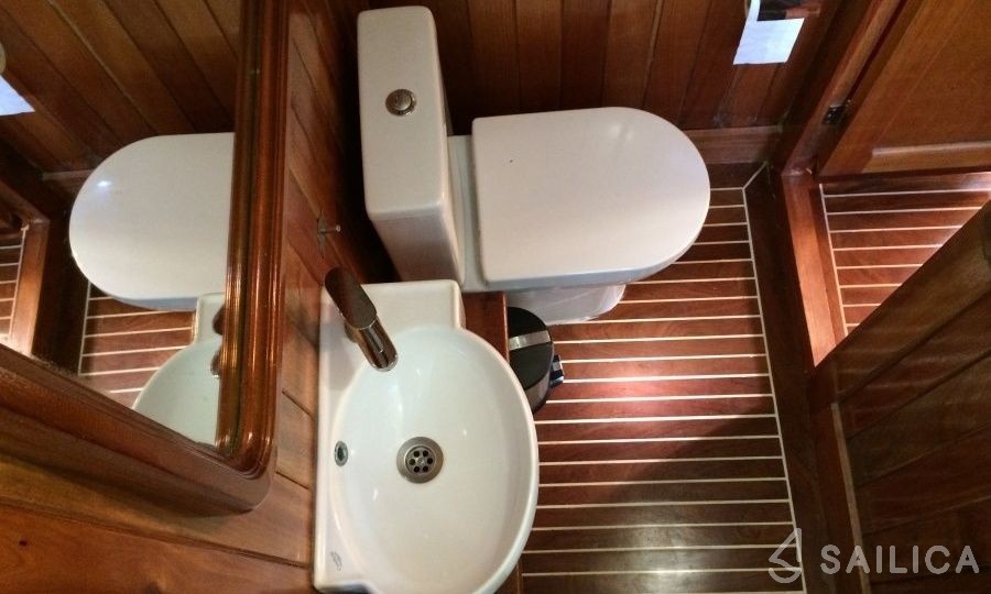 Gulet - Yacht Charter Sailica