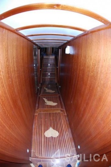 Gulet - Yacht Charter Sailica