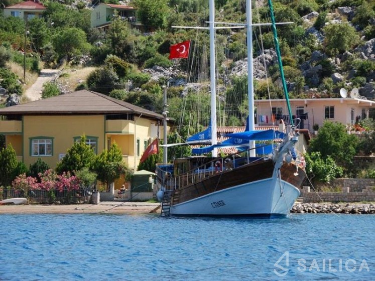 Gulet - Yacht Charter Sailica