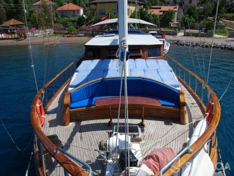 Gulet - Yacht Charter Sailica