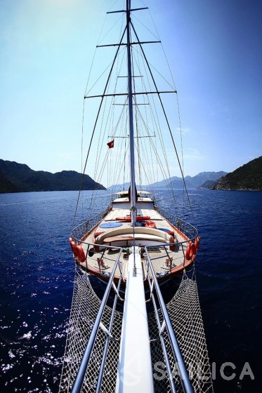 Gulet - Yacht Charter Sailica
