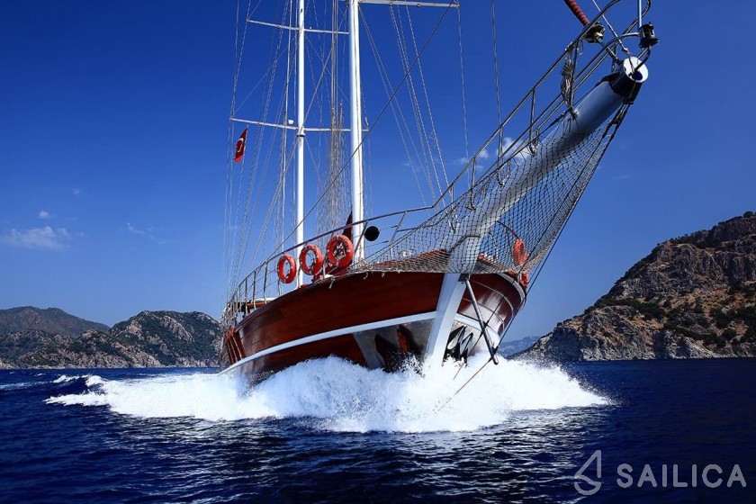 Gulet - Yacht Charter Sailica