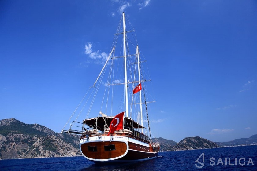 Gulet - Yacht Charter Sailica
