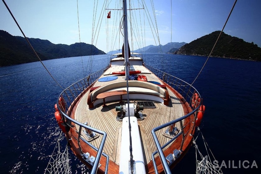 Gulet - Yacht Charter Sailica