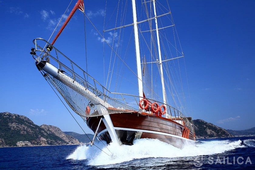 Gulet - Yacht Charter Sailica