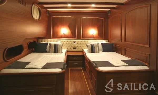 Gulet - Yacht Charter Sailica