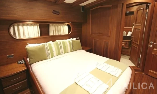 Gulet - Yacht Charter Sailica