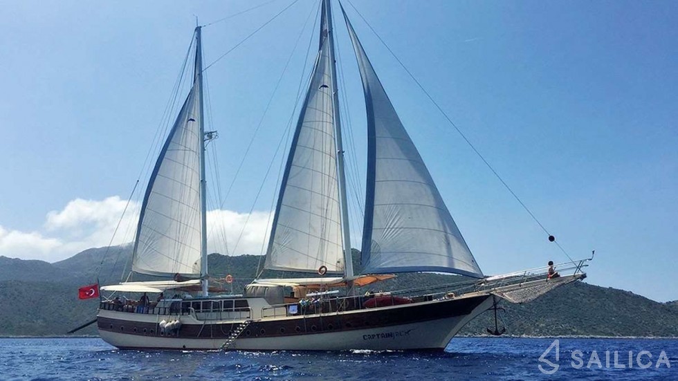 Gulet - Yacht Charter Sailica