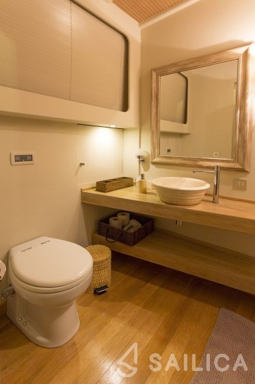 Gulet - Yacht Charter Sailica