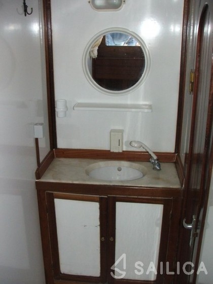 Gulet - Yacht Charter Sailica