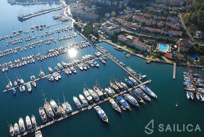 Gulet - Yacht Charter Sailica
