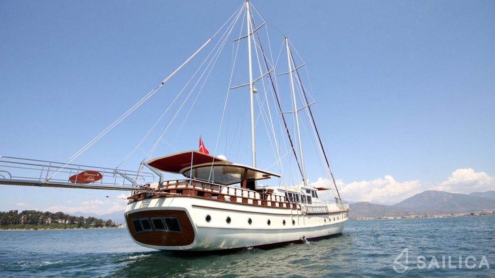 Gulet - Yacht Charter Sailica