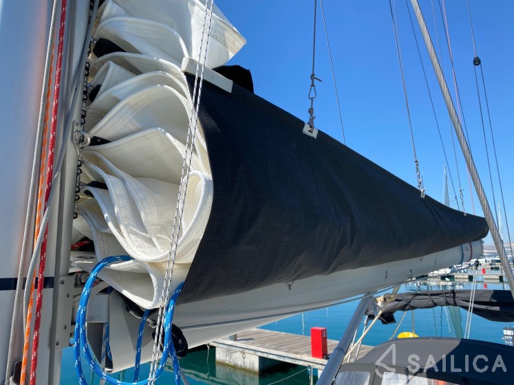 More 40 - Yacht Charter Sailica
