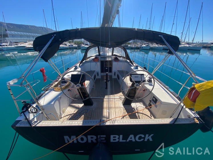 More 40 - Yacht Charter Sailica