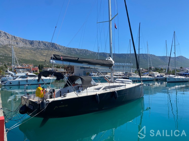 More 40 - Yacht Charter Sailica