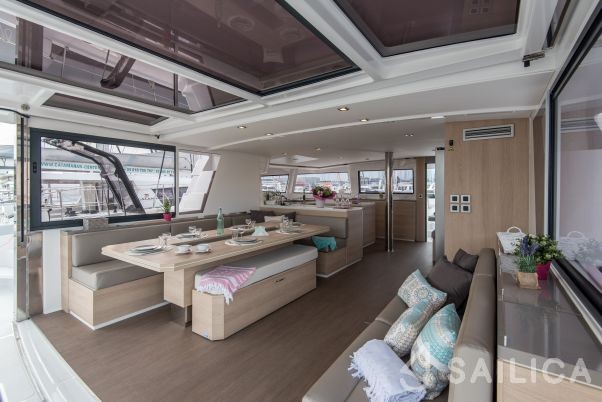 Bali 5.4. - Yacht Charter Sailica