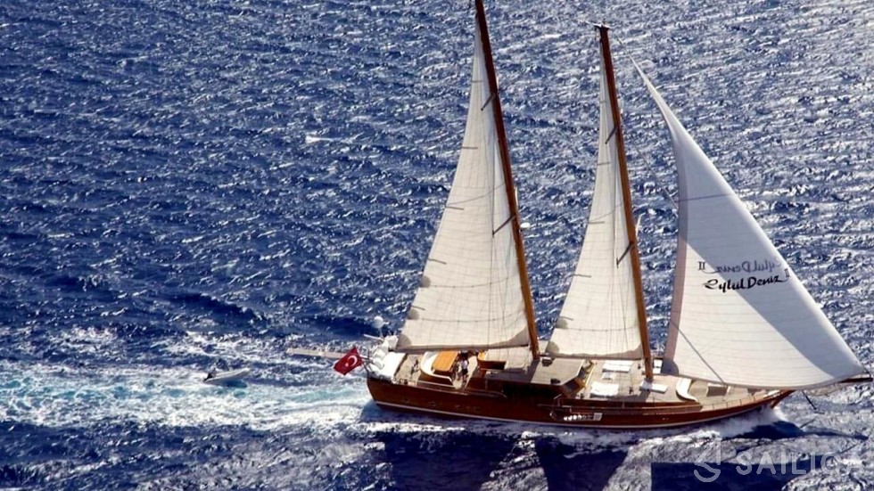 Gulet - Yacht Charter Sailica