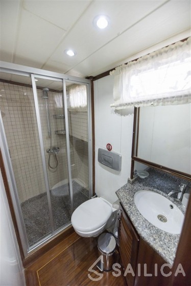 Gulet - Yacht Charter Sailica