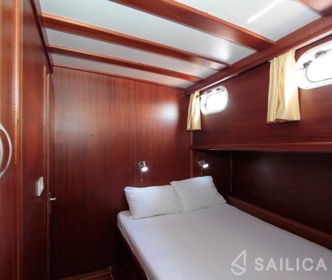 Gulet - Yacht Charter Sailica