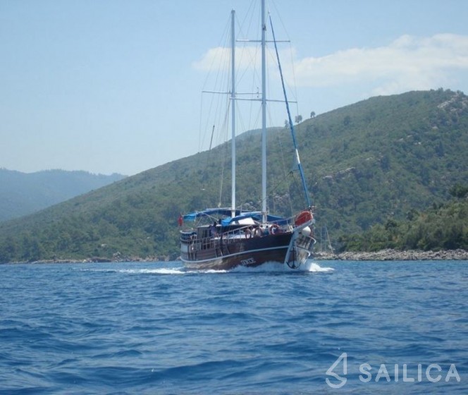 Gulet - Yacht Charter Sailica