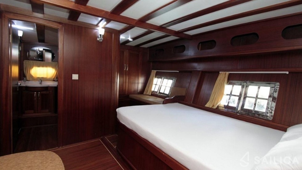 Gulet - Yacht Charter Sailica
