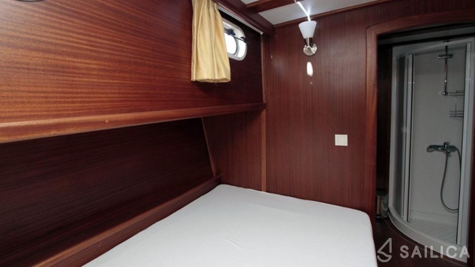 Gulet - Yacht Charter Sailica