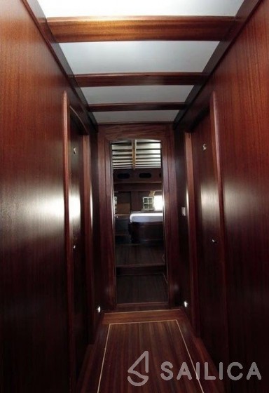 Gulet - Yacht Charter Sailica