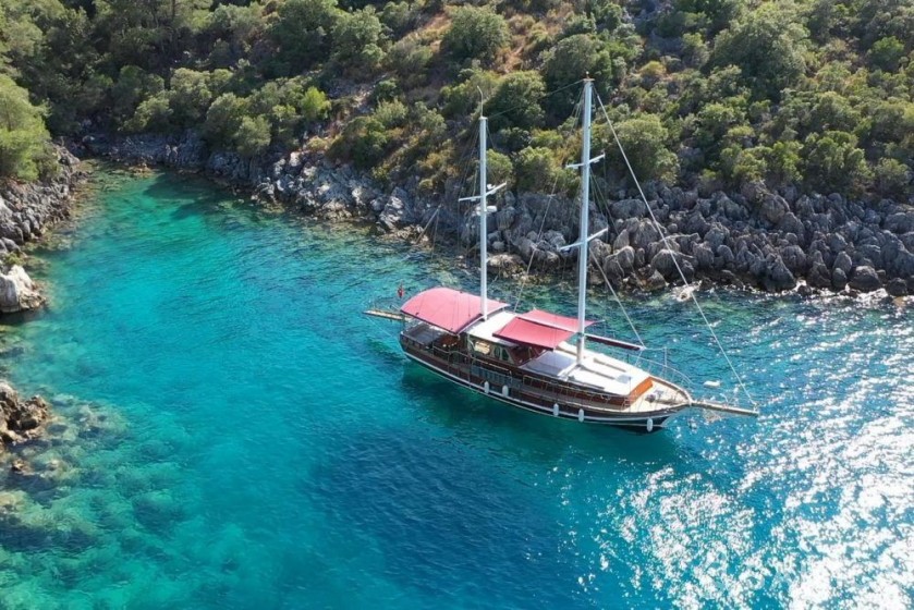 Gulet - Yacht Charter Sailica
