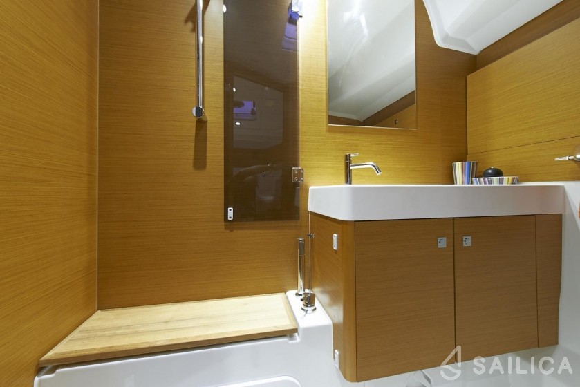 Sun Odyssey 469 - Yacht Charter Sailica