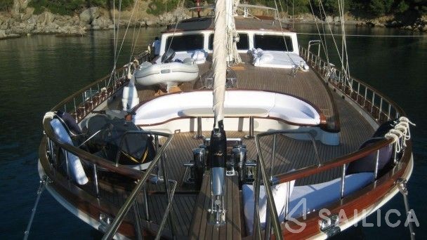 Gulet - Yacht Charter Sailica