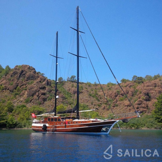 Gulet - Yacht Charter Sailica