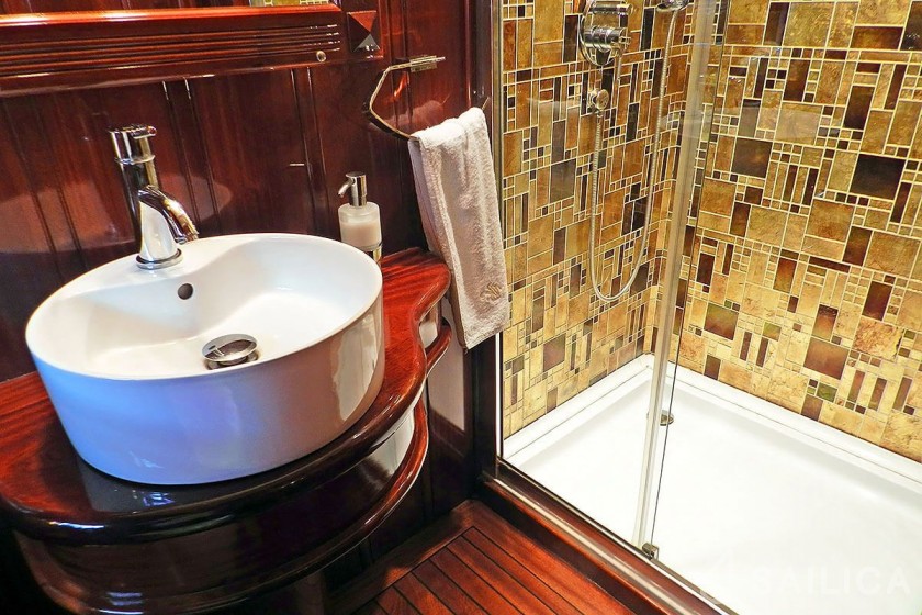 Gulet - Yacht Charter Sailica