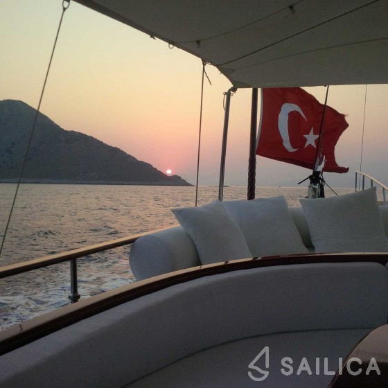 Gulet - Yacht Charter Sailica