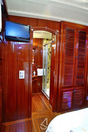 Gulet - Yacht Charter Sailica