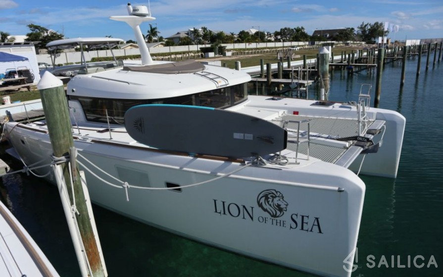 Lagoon 40 Power Catamaran - Yacht Charter Sailica