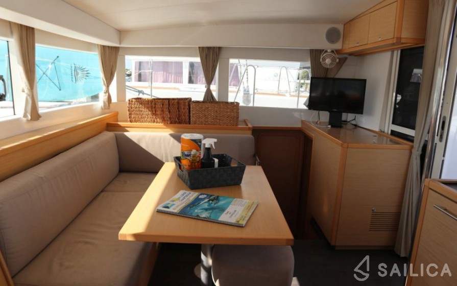 Lagoon 40 Power Catamaran - Yacht Charter Sailica