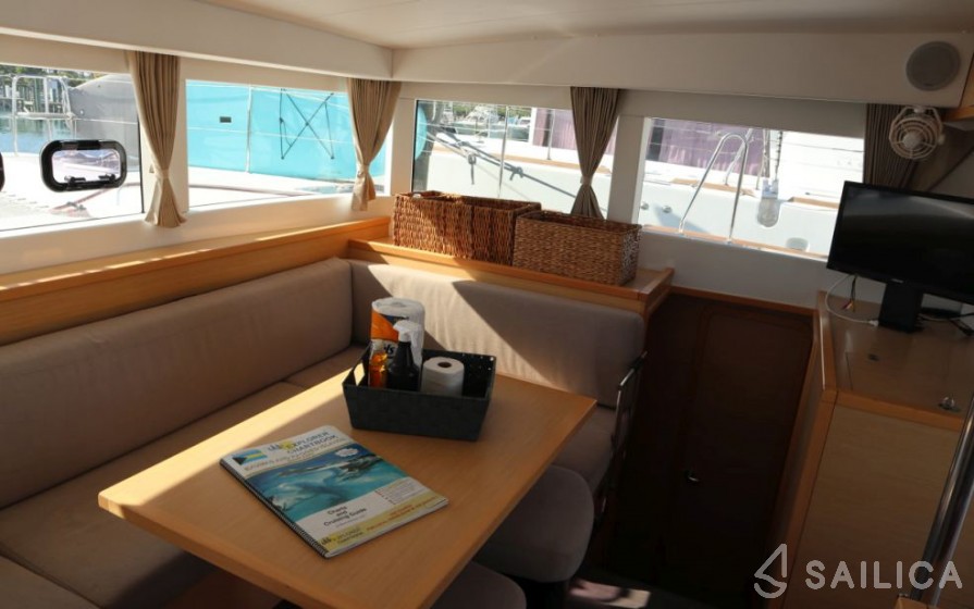 Lagoon 40 Power Catamaran - Yacht Charter Sailica