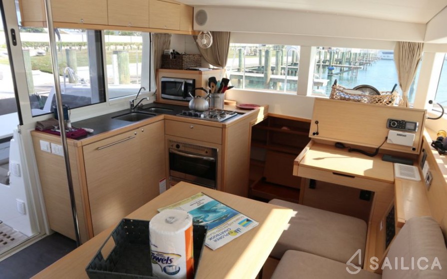 Lagoon 40 Power Catamaran - Yacht Charter Sailica